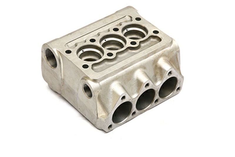 Stainless steel cast cylinder body