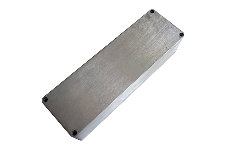 aluminum box